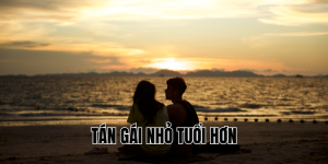 tán gái nhỏ tuổi hơn